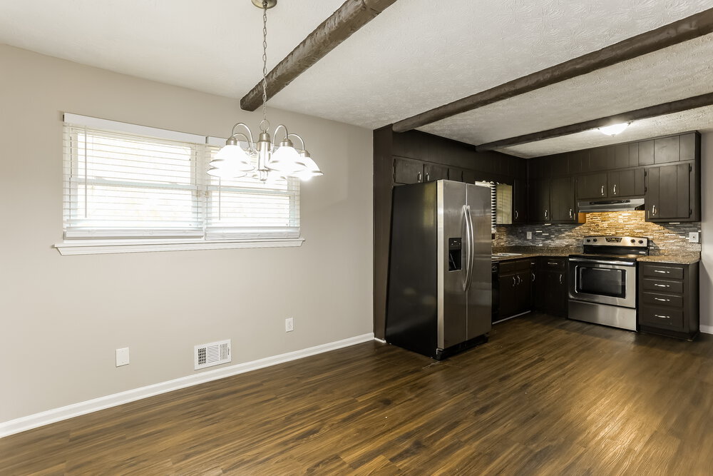 Building Photo - 446 Wexwood Dr