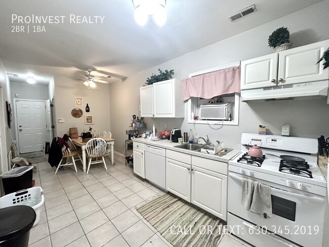 Building Photo - 1503 W Cortez-G