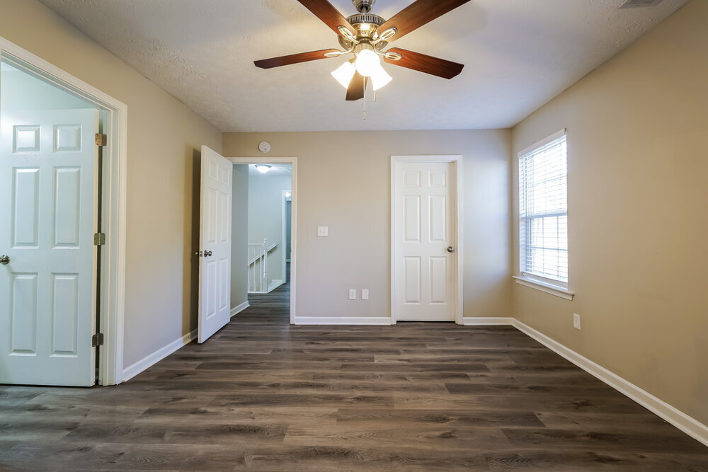 Building Photo - 210 Prescott Ct