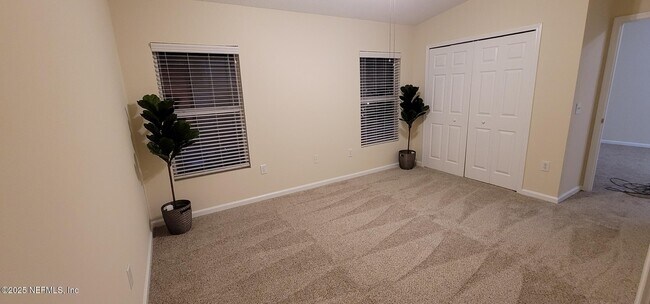 Building Photo - 6076 Maggies Cir
