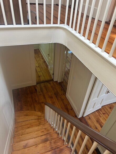 Building Photo - 200 Norfolk St