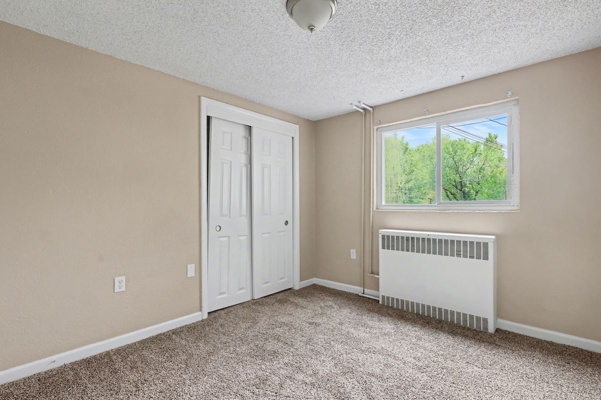 Building Photo - 1117 Cooper Ave