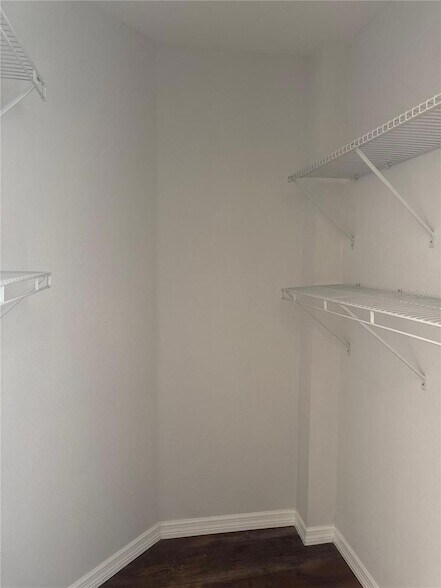 Building Photo - 4000 SW 139th St Rd