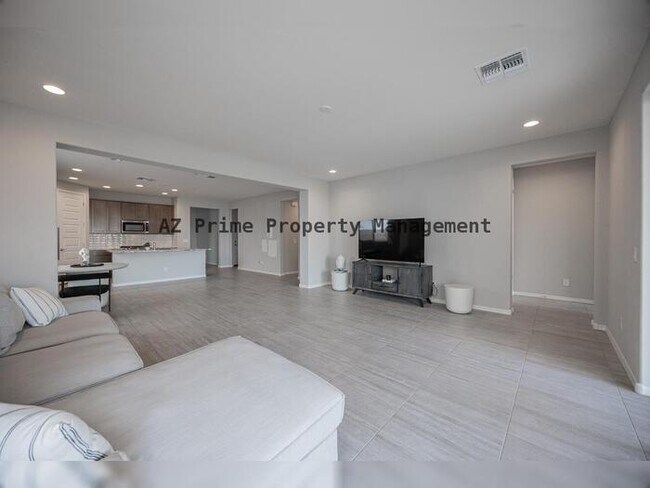 Building Photo - 7128 W Coles Rd