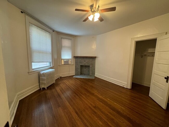 Building Photo - Wonderful First Floor Property!