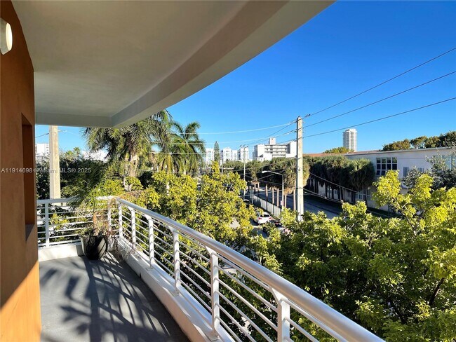 Building Photo - 7700 Tatum Waterway Dr