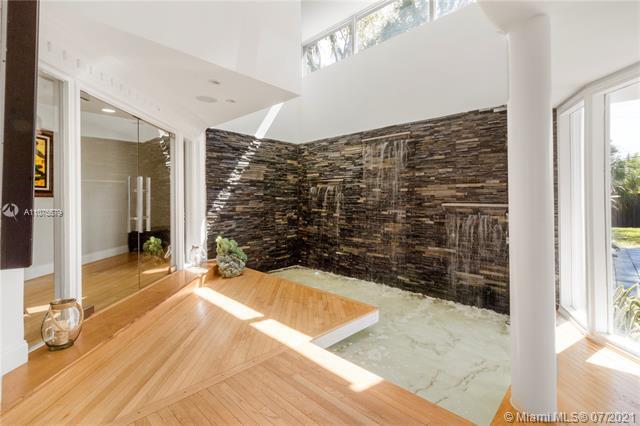 Building Photo - 8425 SW 58th St