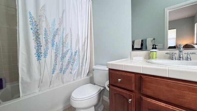 Building Photo - Luxury 4 Bedroom Home in La Costa Greens