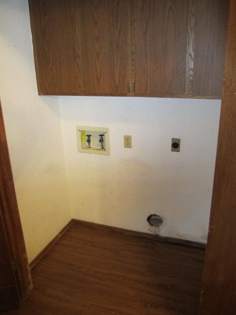 Building Photo - 802 Swan Lake Rd