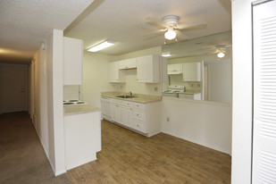 Interior Photo - Greentree Village Apts - Income Qualified