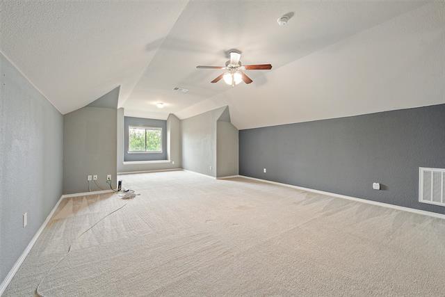 Building Photo - 10005 Butte Meadows Dr