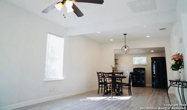 Building Photo - 1511 San Casimiro St