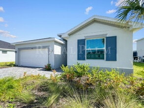 Building Photo - 10706 Clementine Pl