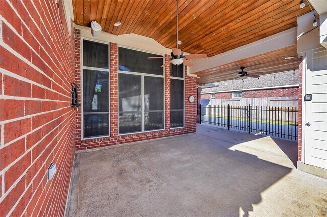 Building Photo - 11727 Briar Canyon Ct