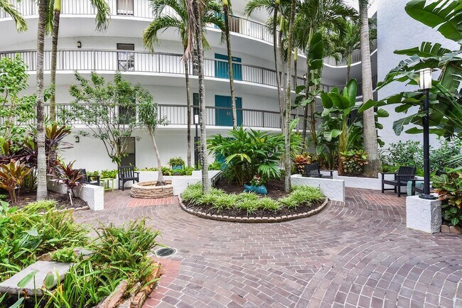 Building Photo - 1357 NE Ocean Blvd