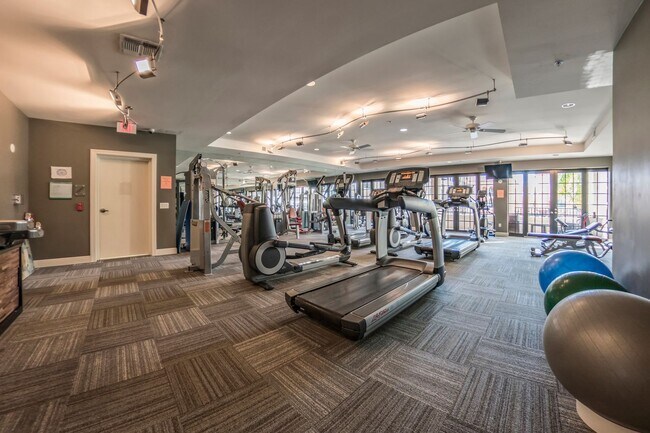 Building Photo - 8000 Via Sardina Way