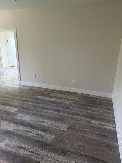 Building Photo - Yale Ave,LLC