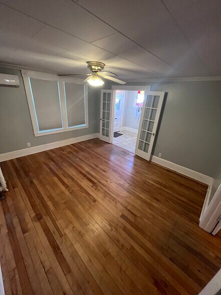 Building Photo - 6 Mousam Ct