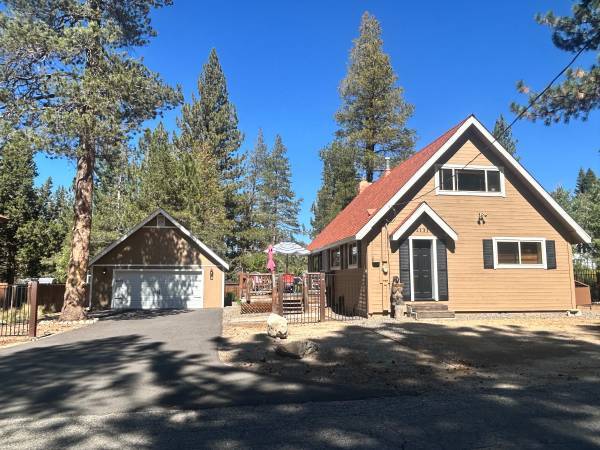 Primary Photo - 1131 Mulberry Dr