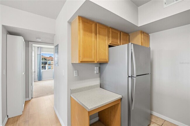 Building Photo - 1025 Villagio Cir