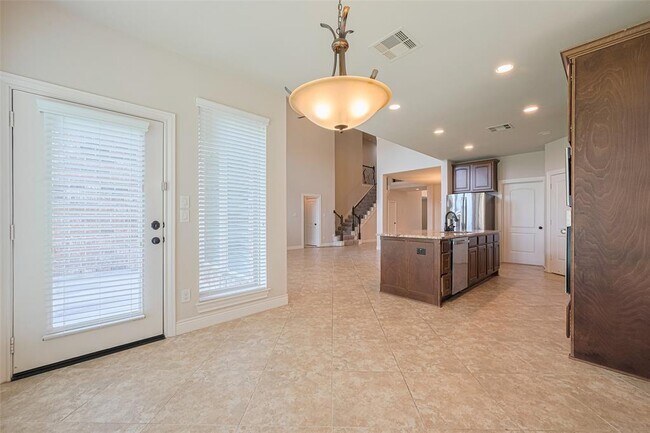 Building Photo - 27906 Colonial Point Dr