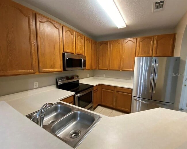 Building Photo - 103 Chelsea Dr