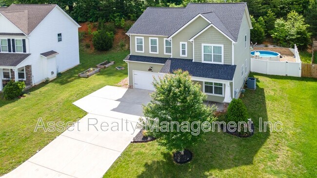 Building Photo - 1416 Madison Oaks Rd