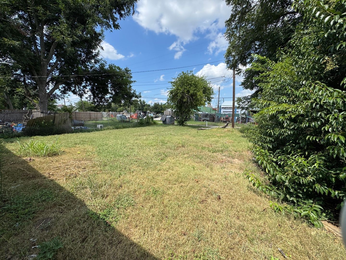 Building Photo - 306 S 23rd St