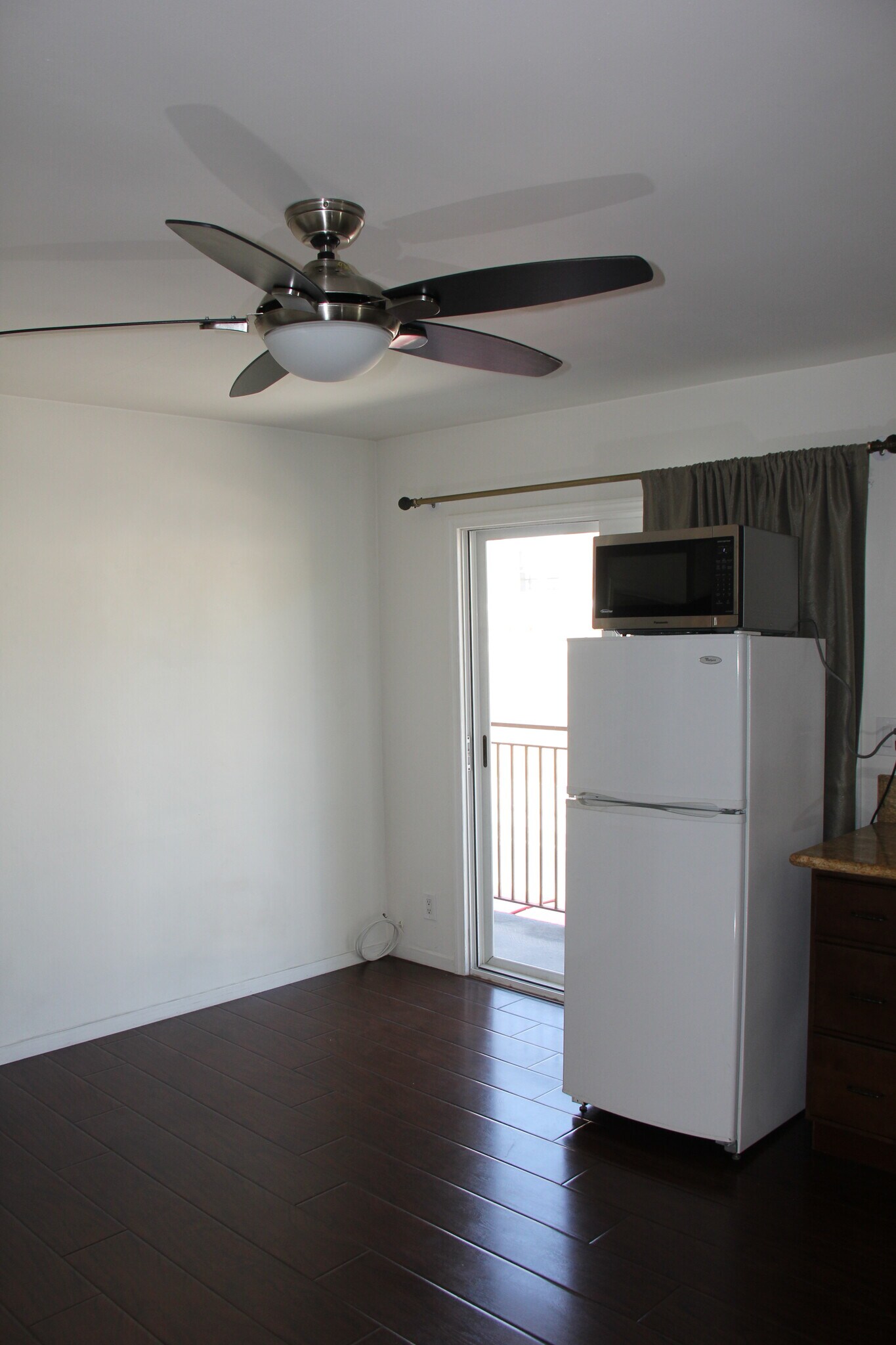 Building Photo - 2010 Pacific Ave