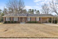 Building Photo - Idlewood Ranch Home Available Now - Massive Fenced Backyard