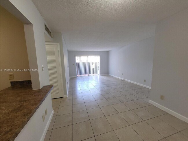 Building Photo - 9011 SW 138th St
