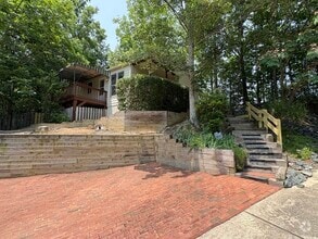 Building Photo - 103 Wilson Creek Rd