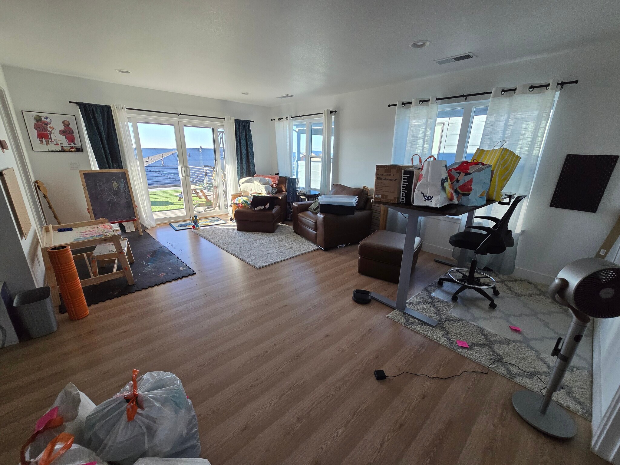 Building Photo - 6051 N Malta St