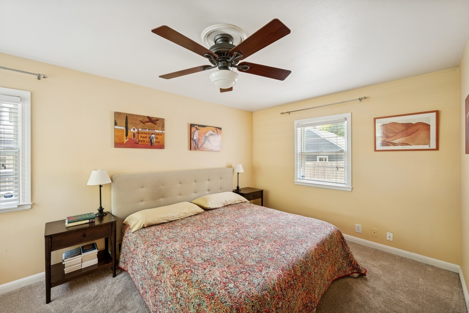 Master bedroom (kingsize bed) - 5249 Abbott Ave S
