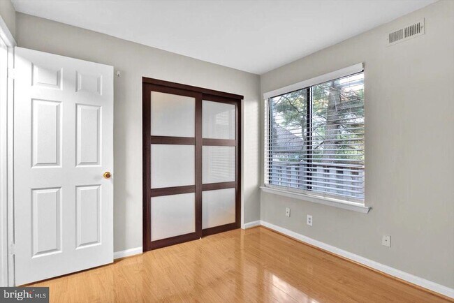 Building Photo - 1966 The Woods II