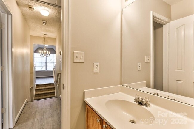 Building Photo - 9522 Bird Watch Ln