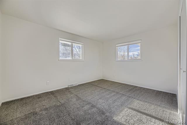 Building Photo - 952 S Garland Way