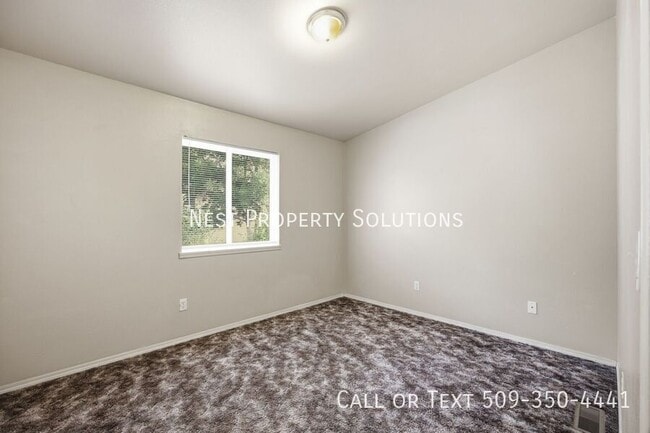 Building Photo - 1824 W Crouse St