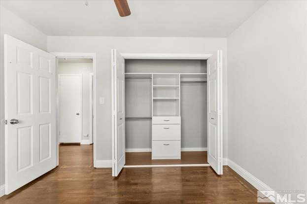 Building Photo - 990 Akard Dr