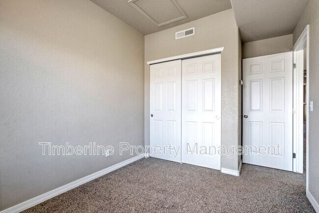 Building Photo - 4880 Kerry Lynn View