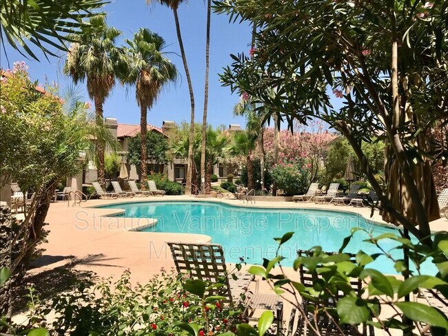 Building Photo - 10015 E Mountain View Rd