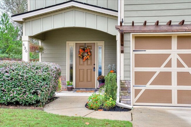 Building Photo - Grovetown Beautiful House