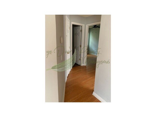Building Photo - 2-BED HOME IN KANSAS CITY!!!