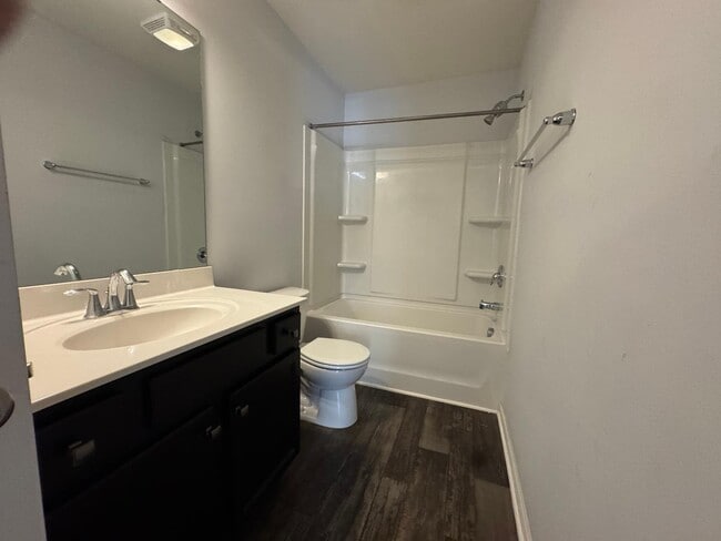 Building Photo - 115 Fortress Dr