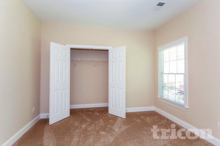 Building Photo - 3545 Bulloch Lake Rd