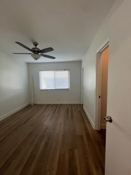 Building Photo - 10761 Palma Vista Ave