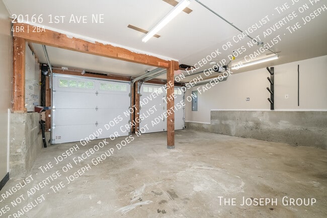 Building Photo - 20166 1st Ave NE