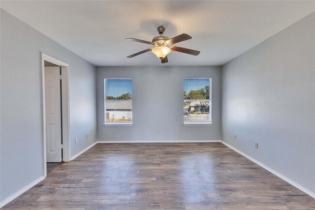 Building Photo - 3210 Blazing Star Trail