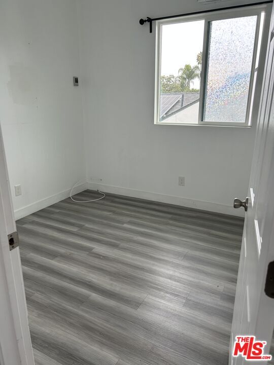 Building Photo - 5441 N Clybourn Ave