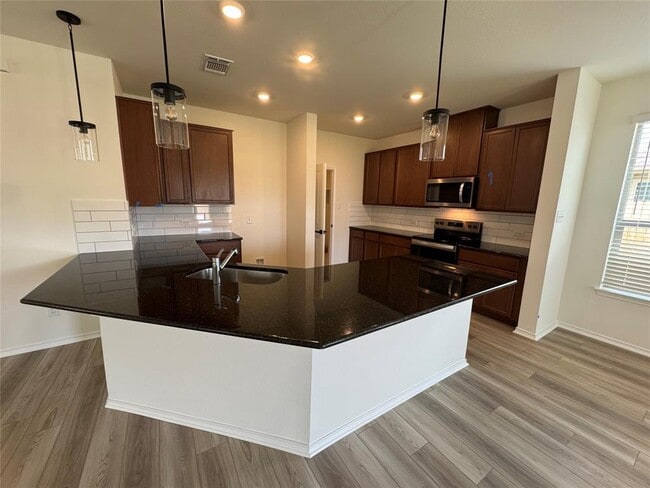 Building Photo - 216 Coastal Wy